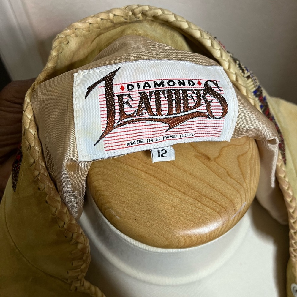 Vintage Diamond leather fringe vest sz 12 will fit a 14/16 unbuttoned